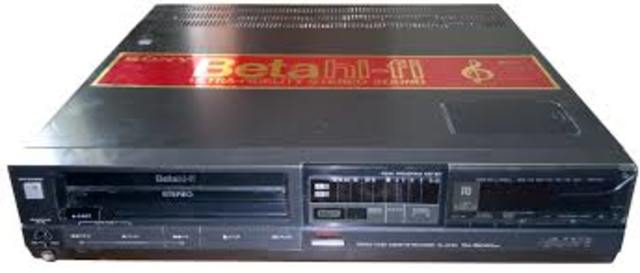 BETAMAX 1994 le dio la oportunidad a la gente de poder observar películas desde la comodidad de sus casas.