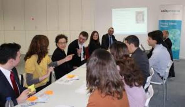 La Tecnología Educativa se desarrolla