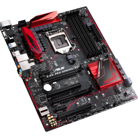 A AsusTek domina a frabricação de motherboards
