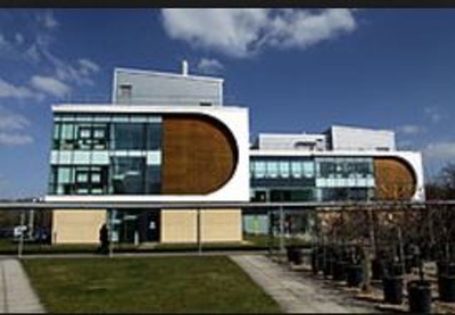 Open University    del    Reino    Unido- OA