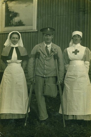 Women Enlisting as Nurses