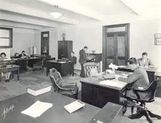 Primer Instituto por Correspondencia