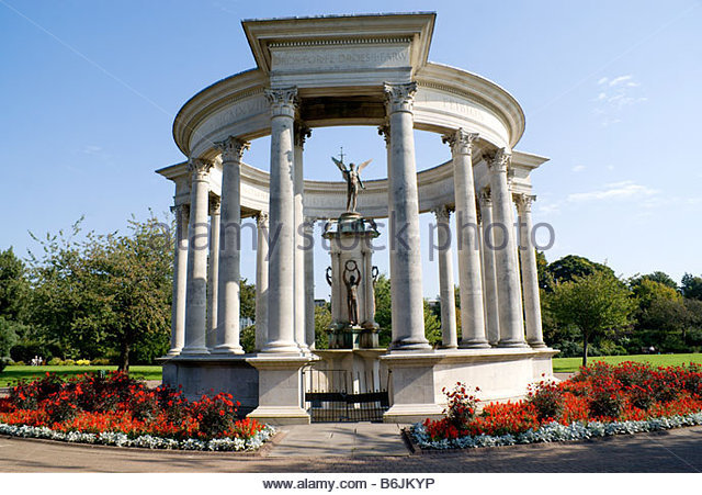 King Edward VII erected