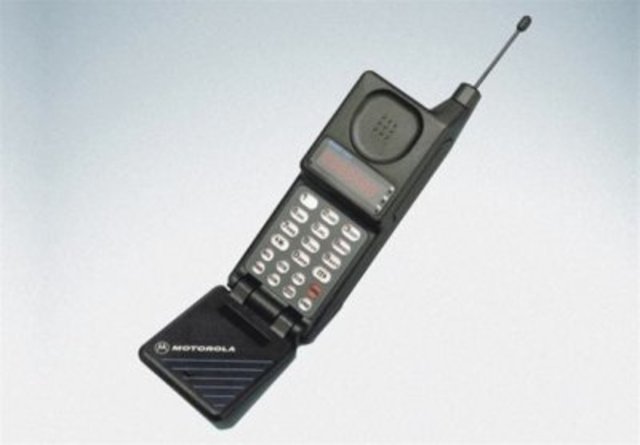 Motorola's MicroTAC