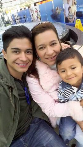 Mis hombres  grandes kevin - iker