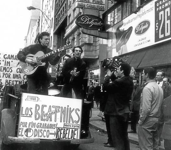 Los Beatniks lanzan el primer simple