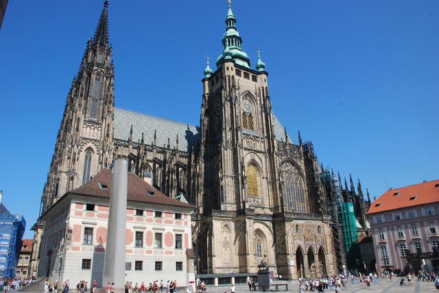 EDAD MEDIA: Gótico (CATEDRAL DE SAN VITO)