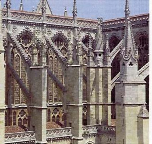 Contrafuertes góticos