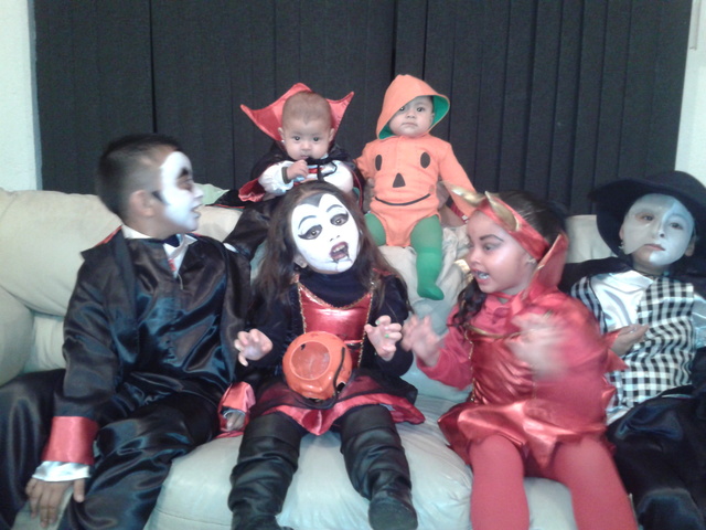 Maquillaje a mis hijos y sobrinos