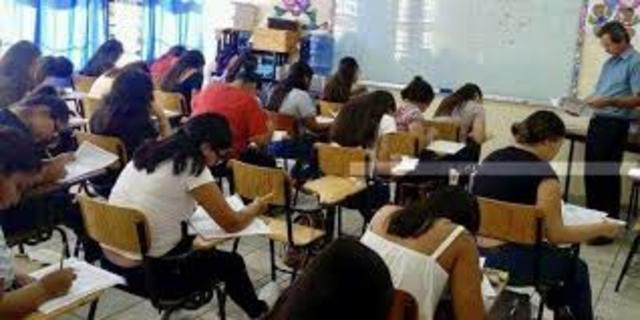 Examen a Escuelas
