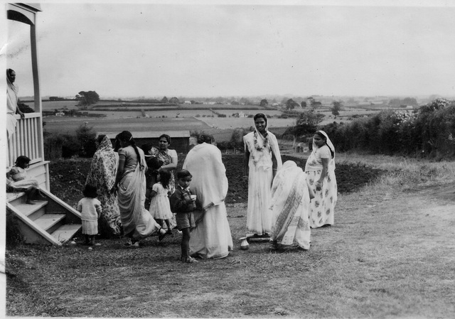 White New Zealand League Formed.  This group opposed any non-whites immigrating to New Zealand.