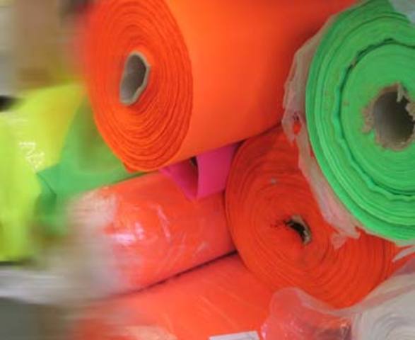 Poliéster (C10H8O4)