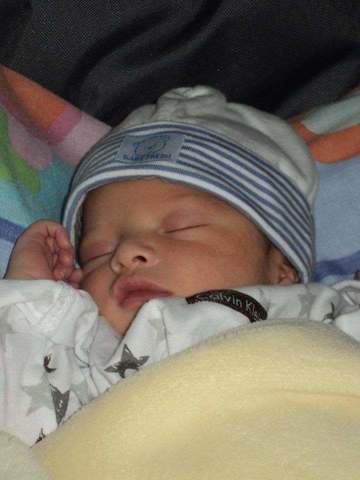 NACE MI SEGUNDO HIJO