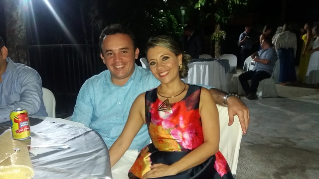 CONOZCO A LA QUE ES HOY MI ESPOSA