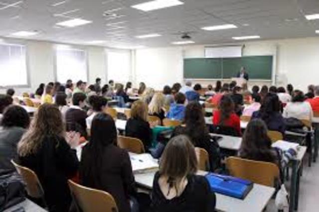 Universidad de Antioquia (pública) y la Javeriana, Santo Tomás, Sabana y San buenaventura (privada)