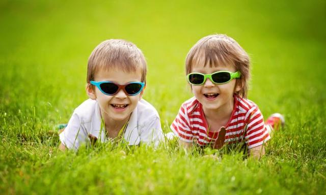 Protecting Your Skin and Eyes in Your Twenties