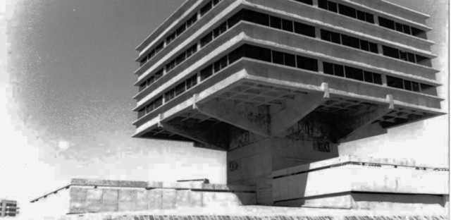 Centro Internacional de Estudios Superiores de Periodismo (CIESPAL) en Quito. Fue el núcleo integrador más importante en enseñanza de periodismo.