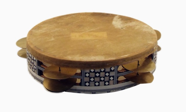 Invenzione del tamburello basco