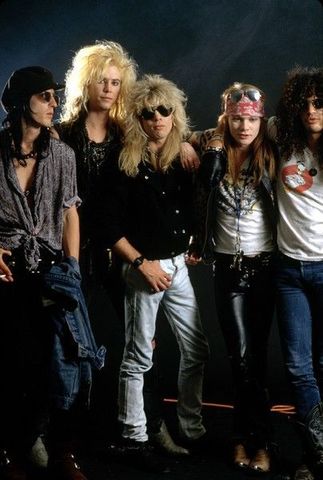 Retiro de  Izzy Stradlin