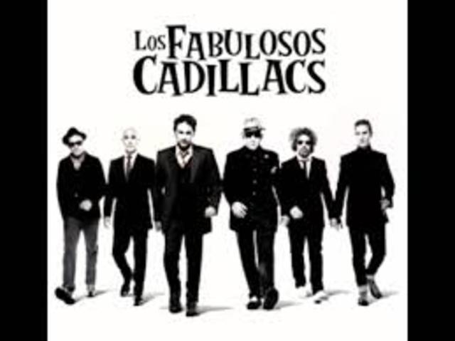 Los violadores comenzaron como un gran grupo de Punk, Los Fabulosos Cadillacs proclamaron la llegada del Ska y Soda stereo y Sumo fueron los grupos que mayor progreso evidenciaron