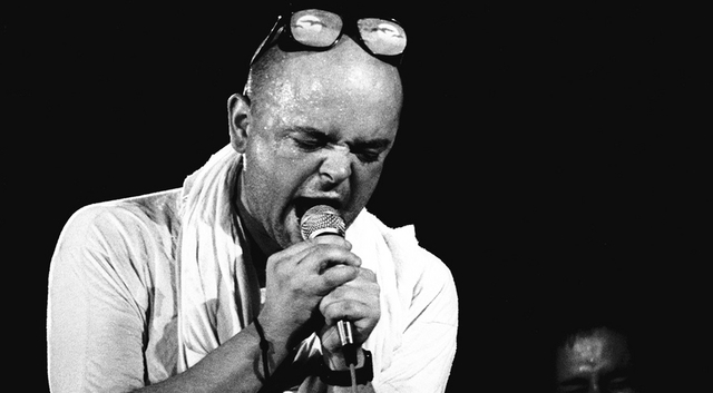 Los Pericos causan furor con su tema el ritual de la banana, Fito Paez empieza a recuperarse de desgracias familiares con Ciudad de pobre,los Ratones Paranoicos inician su camino al exito. Pero lo peor del año fue el fallecimiento de Luca Prodan