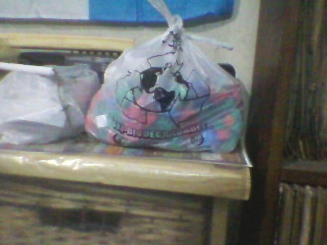 LA RADIO JUNTO A LOS CALLEJERITOS DE ALMIRANTE BROWN