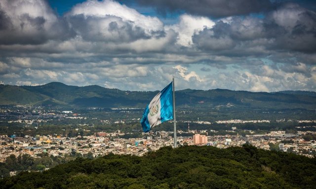 CÁTEDRA DE GRAMÁTICA LATINA