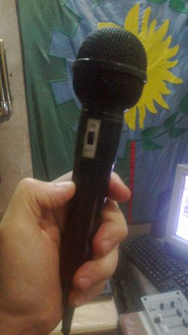 LLEGO EL TERCER MICROFONO!
