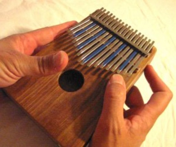 Invenzione del kalimba
