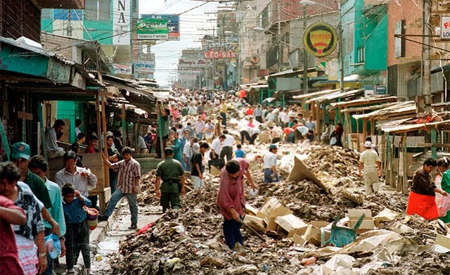 daños materiales , huracan