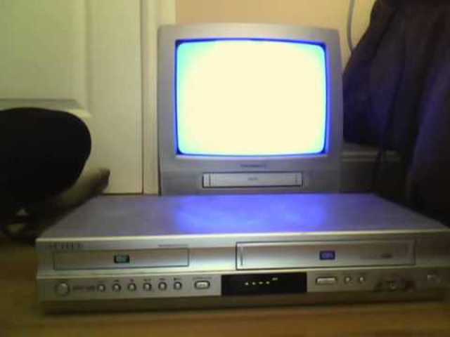 DVD PLAYER