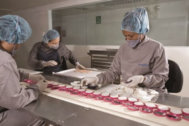 RESOLUCION NUMERO 2512 DE 1995,en ejercicio de sus atribuciones legales, especialmente las conferidas por el Decreto Ley 1292 de 1.994 y en desarrollo del Decreto 677 de 1.995.