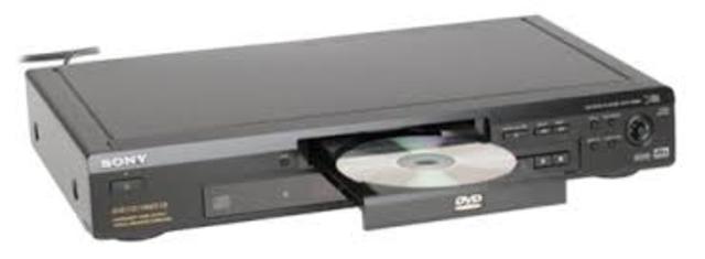 2004: DVD PLAYER