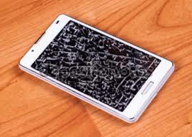 LE DAÑO EL CELULAR A MI HERMANO