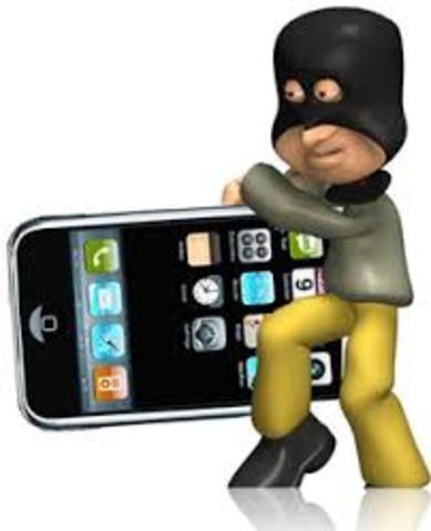 ME ROBAN MI CELULAR
