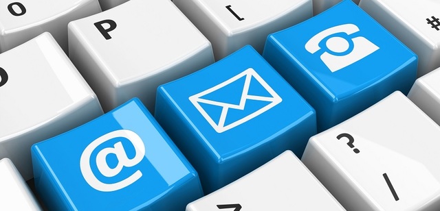 Correos electrónicos