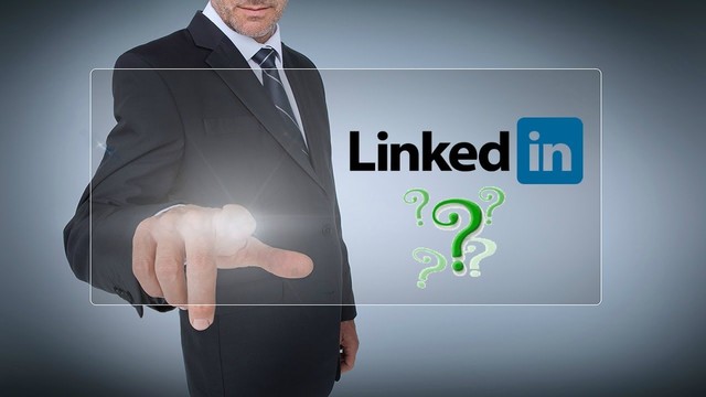 Reid Hoffman, Allen Blue, Konstantin Guericke, Eric Ly y Jean-Luc Vaillant