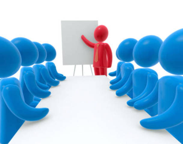 consegnare / presentare il proprio lavoro