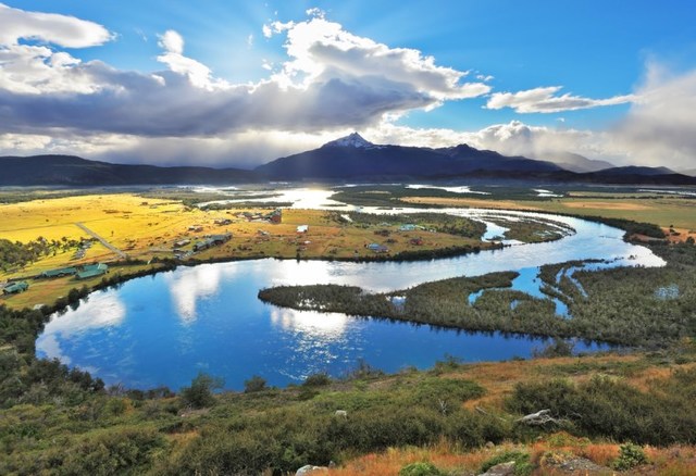 Settlement in Torres River, South Australia