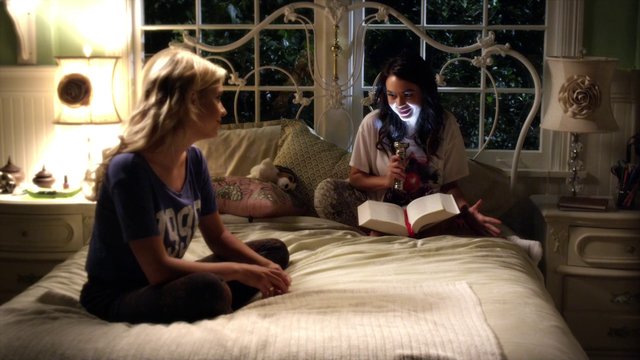Hanna & Mona's Sleepover