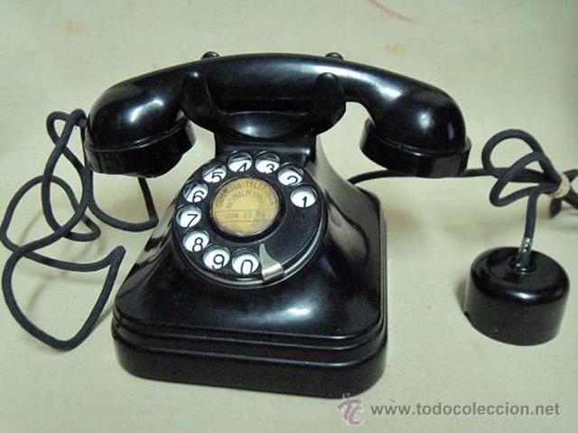 Primer Teléfono de disco
