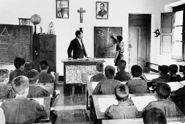 Promulgacion de leyes de Los franceses