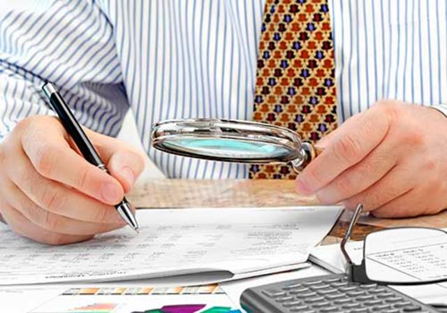 Ajuste de impuestos.