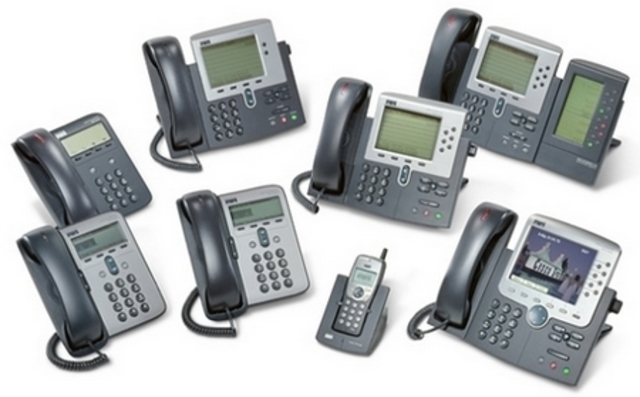 Alexander Graham inventa la telefonía