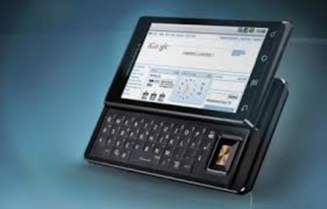 2008 ( Google anuncia el primer teléfono que usara su tecnología)
