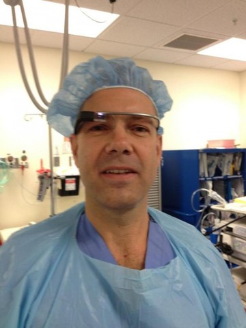 First Doctor to perform surgery wearing google glass