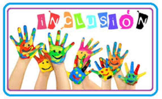 Skrt; " Paso de la democracia a la adhocracia;  posibilidad en la decisiones en todos los sectores, de la sociedad sin exclusión de edad, sexo, condiciones"