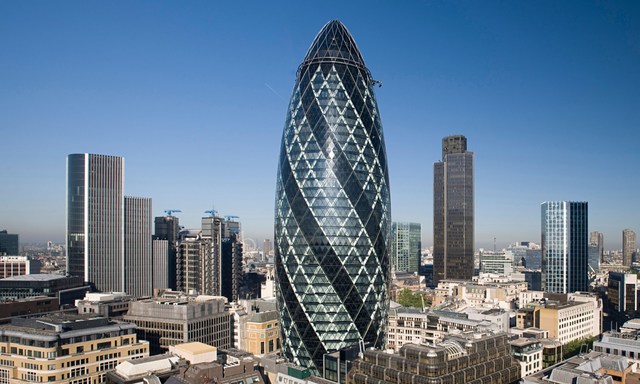 EDAD CONTEMPORANEA: High Tech (30 ST MARY AXE)
