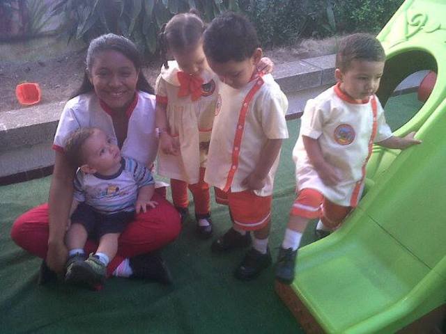 GIMNASIO CRECIENDO JUNTOS  "PRESCHOOL"