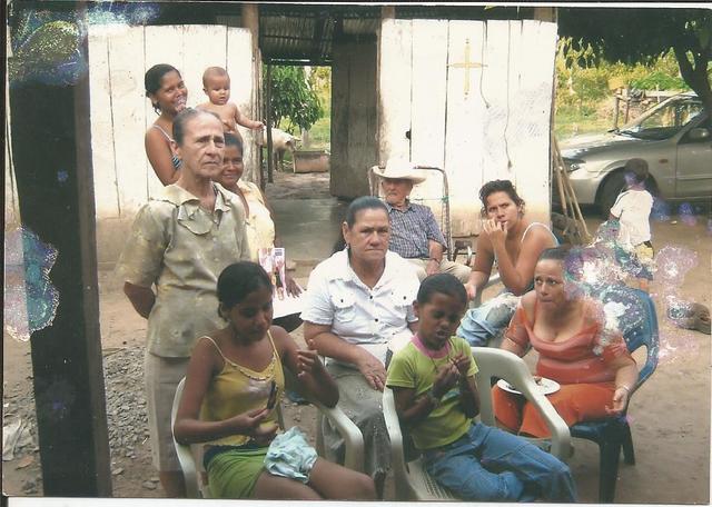 LA LLEGADA DE UNA TIA